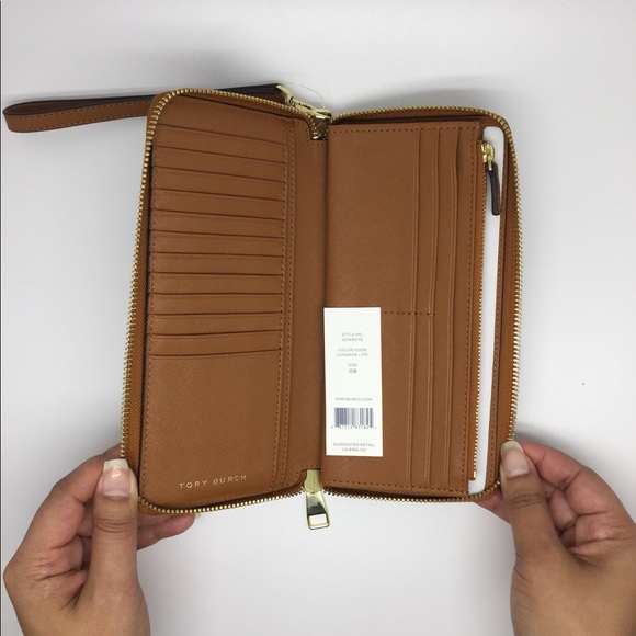 Tory Burch Zip Passport Continental Wallet - Picture 3 of 5